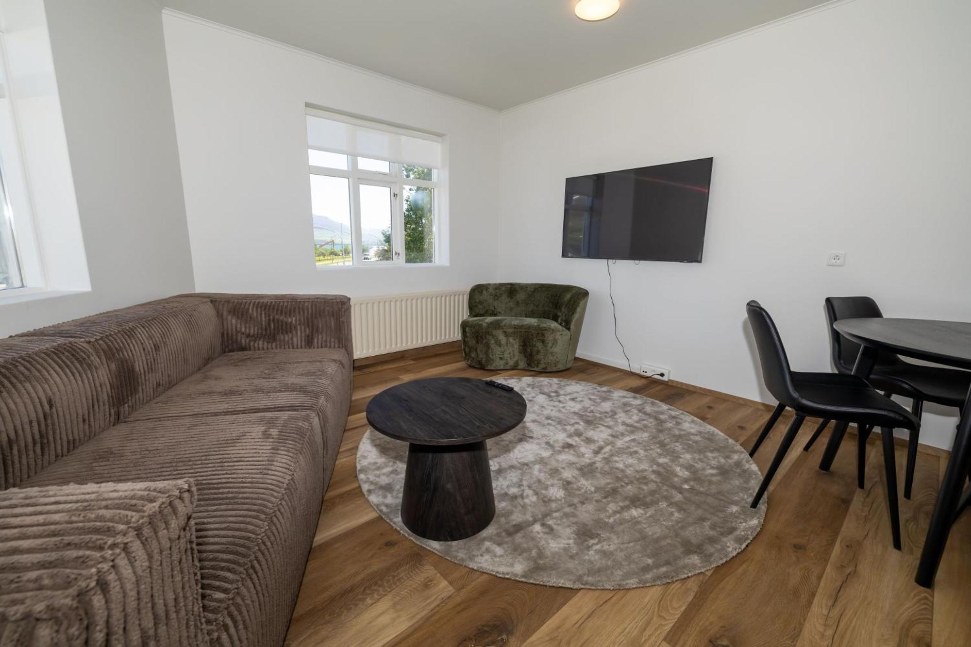 Steinaskjol Apartments Акурейри Экстерьер фото