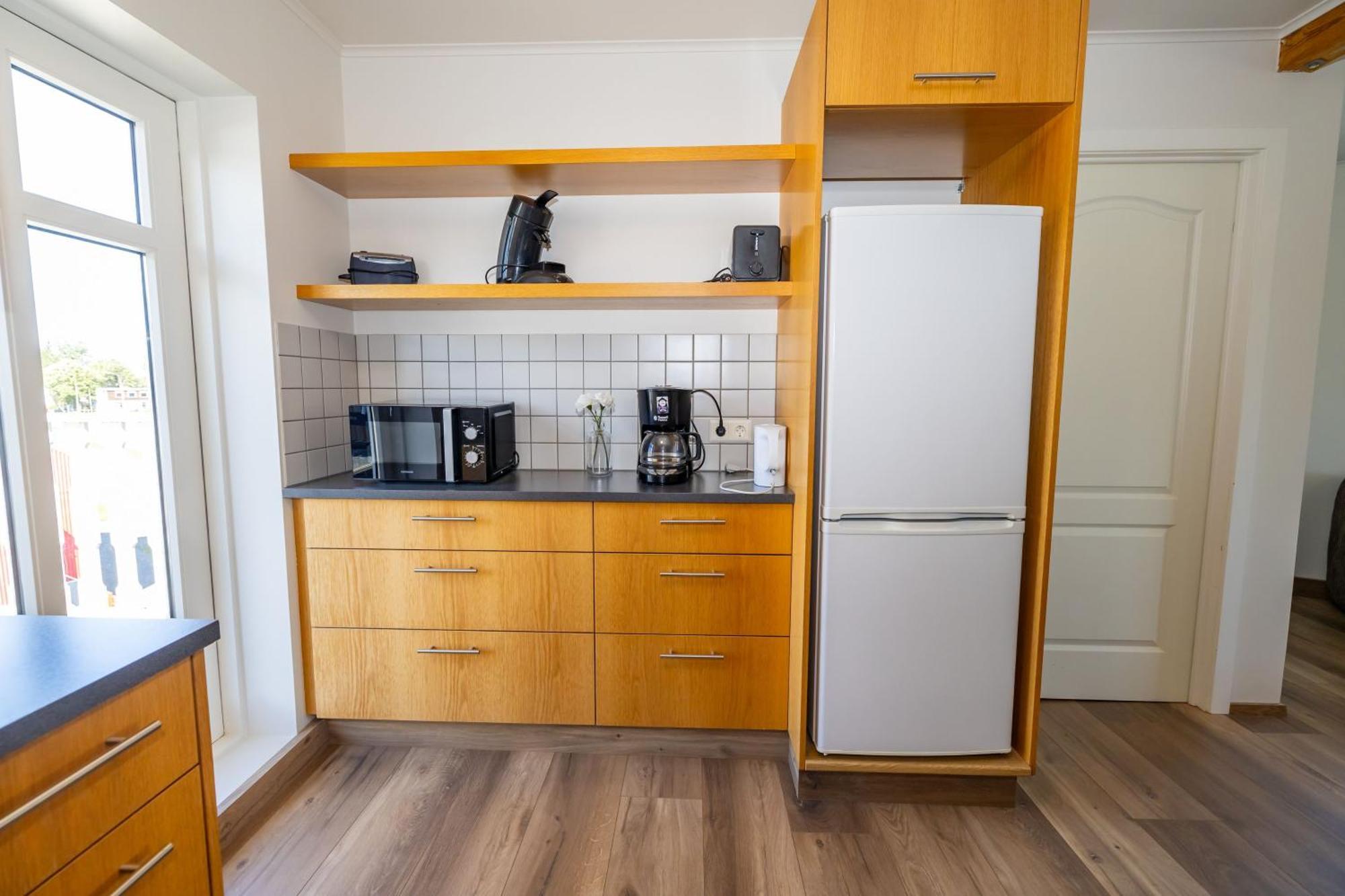 Steinaskjol Apartments Акурейри Экстерьер фото