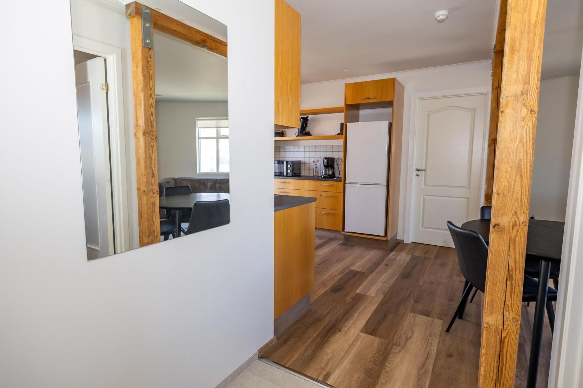 Steinaskjol Apartments Акурейри Экстерьер фото